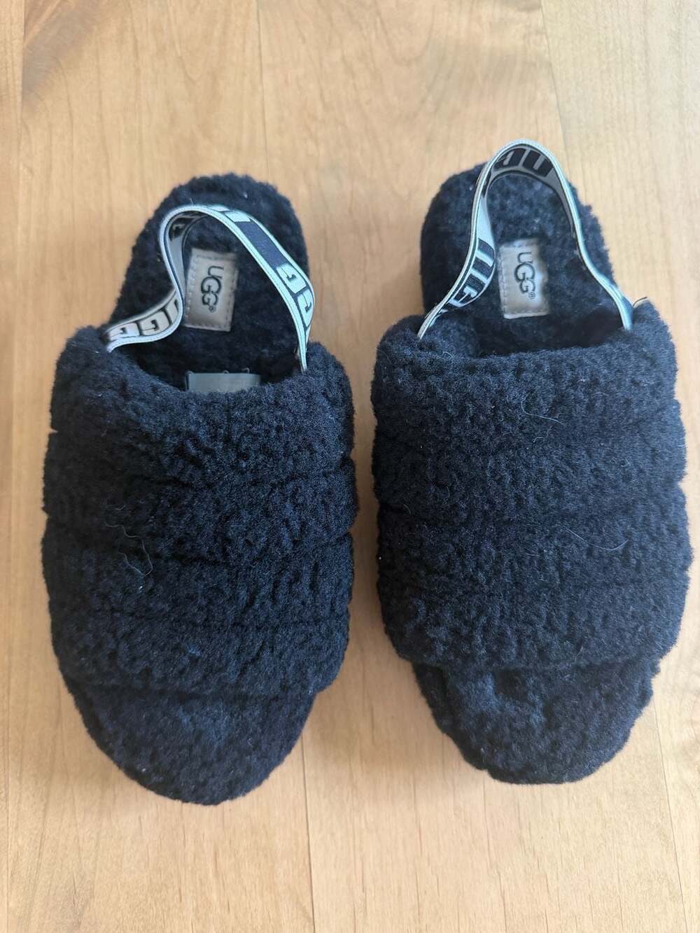 UGG Oh Fluffita Black Shearling Platform Slide Sandal